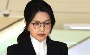 韩国前总统夫人金建希第四次出席特检组传唤调查